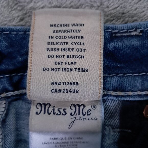 Miss Me Jean Womens 31x28, Tag 30x32 Blue Denim Bootcut Embellished Hemmed Up - Picture 16 of 16